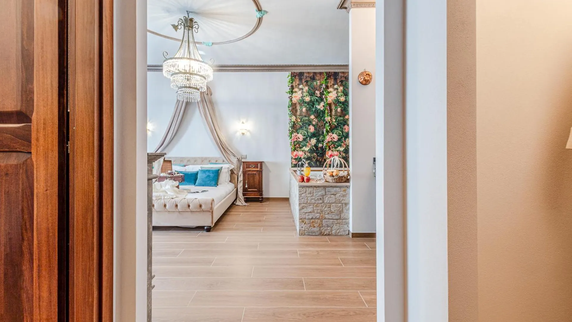 Guest house Altalena Luxury Rooms And Spa Siena