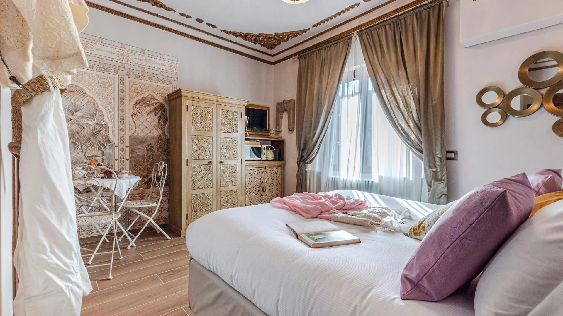 Guest house Altalena Luxury Rooms And Spa Siena