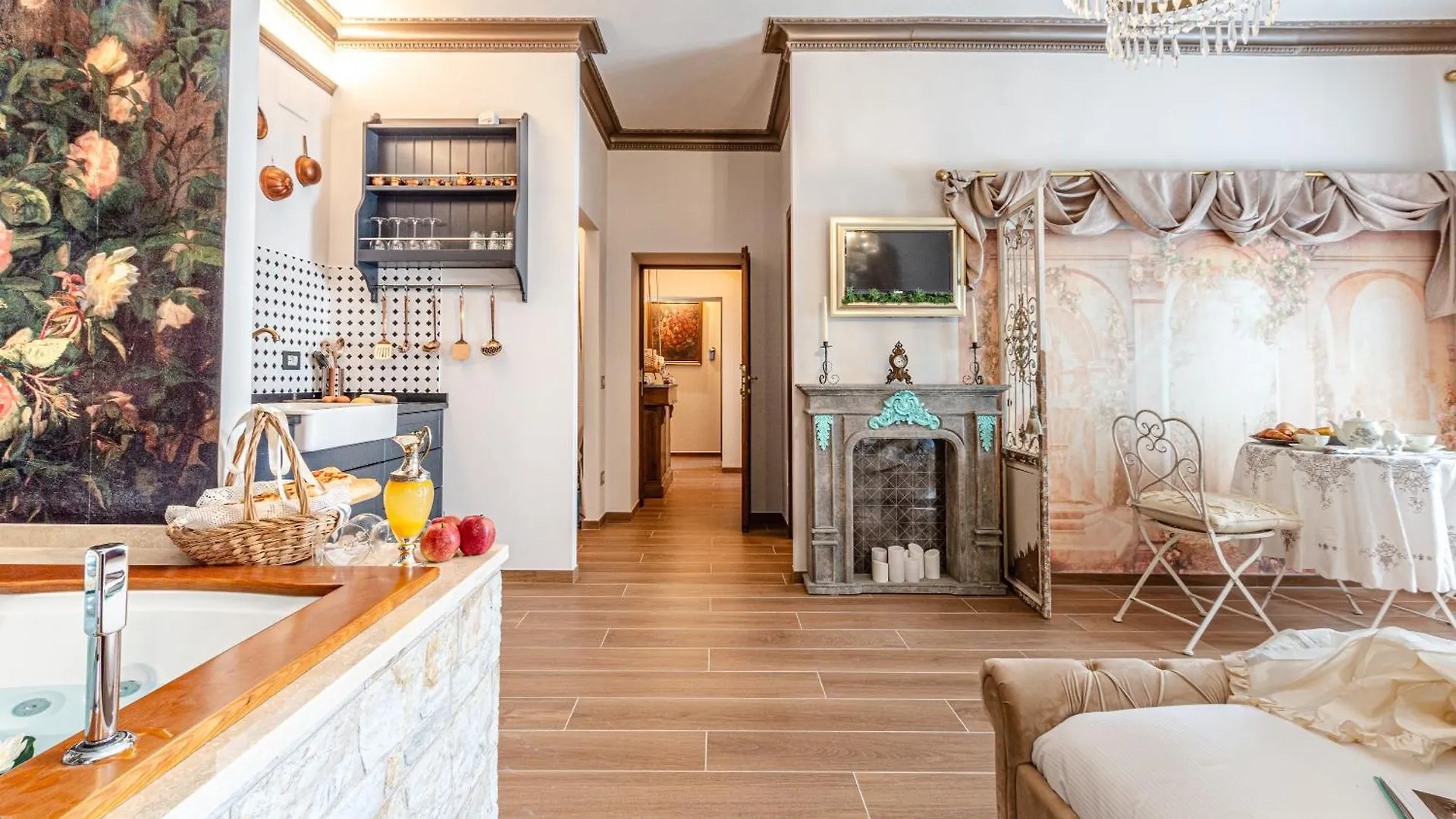 Guest house Altalena Luxury Rooms And Spa Siena
