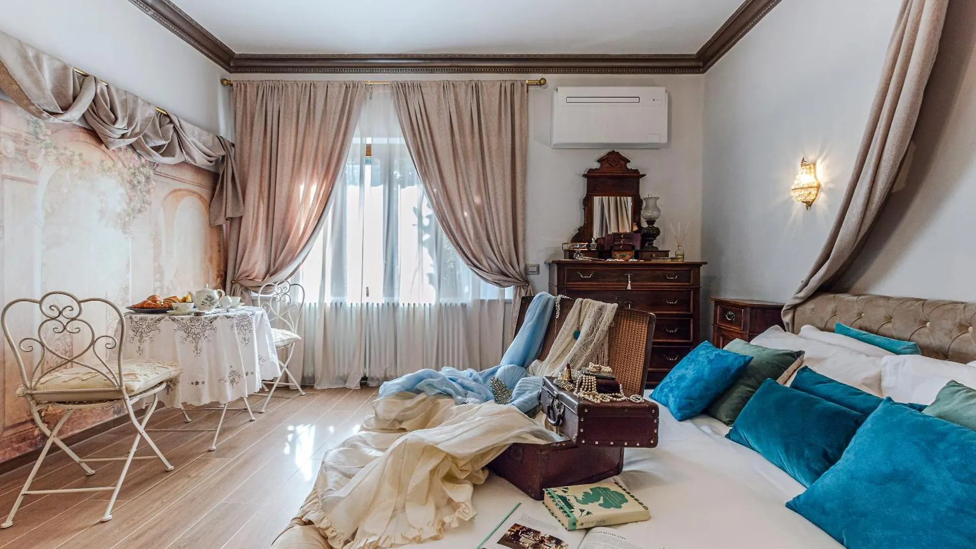 Altalena Luxury Rooms And Spa Siena Guest house