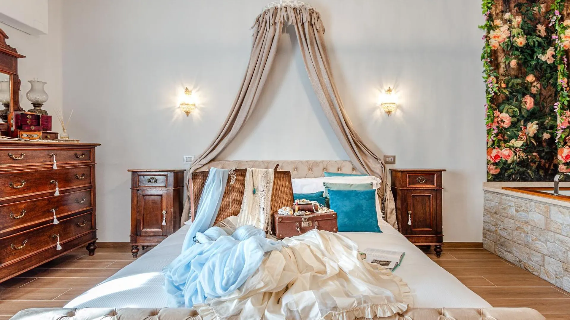 Altalena Luxury Rooms And Spa Siena Guest house