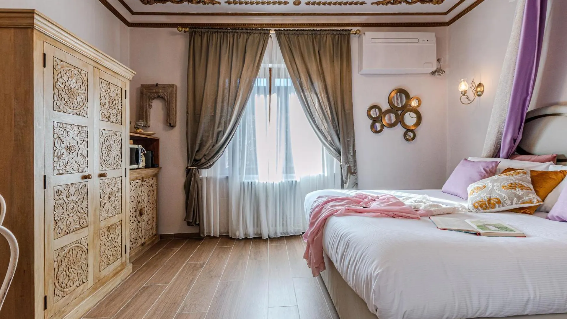 Guest house Altalena Luxury Rooms And Spa Siena Italy